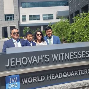 Meet your Posher, Raúl